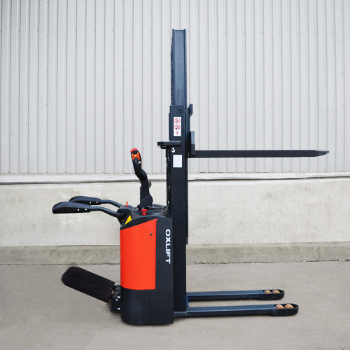 Самоходный штабелер с платформой для оператора OXLIFT BX-1526E (г/п 1500 кг, в/п 2.6 м) фото 2